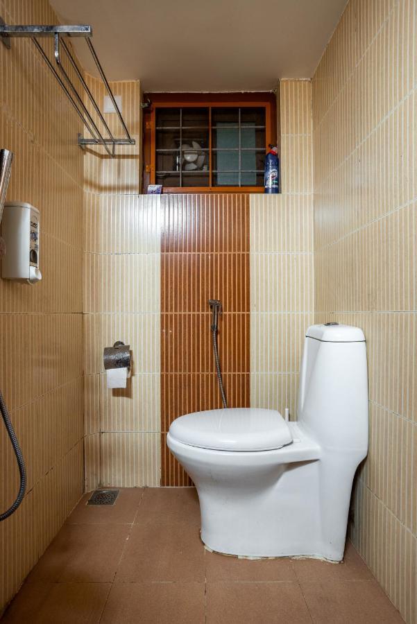 Paradise Inn Kochi Extérieur photo